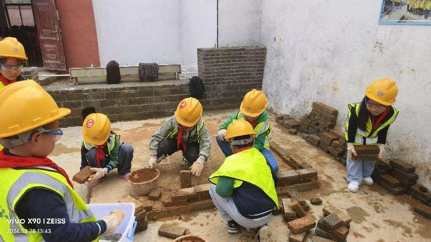 1711688427326137.jpg 302.jpg